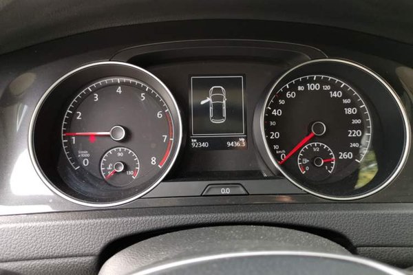 Volkswagen Golf 2018, 92300 км, за 7281 USD - фото 11