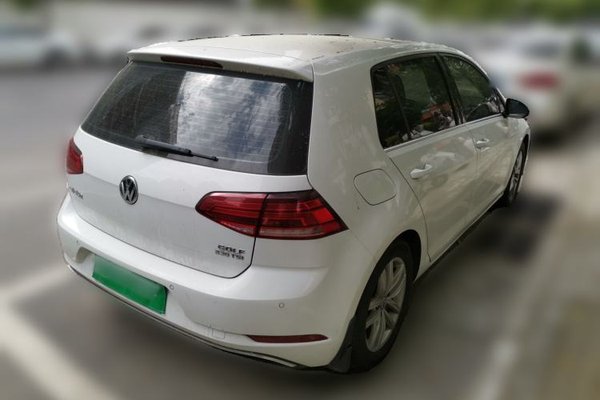 Volkswagen Golf 2018, 92300 км, за 7281 USD - фото 6