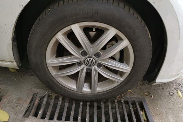 Volkswagen Golf 2018, 92300 км, за 7281 USD - фото 8