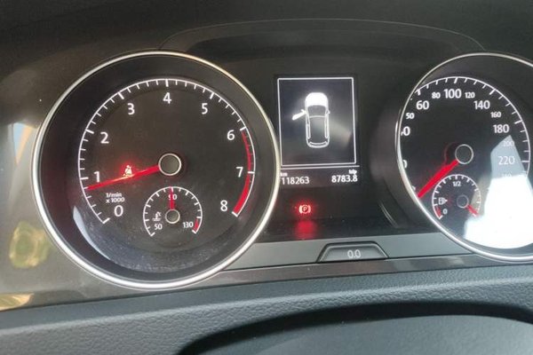Volkswagen Golf 2018, 118200 км, за 8323 USD