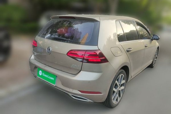 Volkswagen Golf 2018, 118200 км, за 8323 USD - фото 16