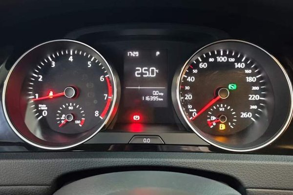 Volkswagen Golf 2018, 116400 км, за 9519 USD - фото 15