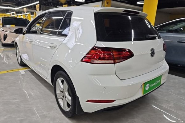 Volkswagen Golf 2018, 116400 км, за 9519 USD
