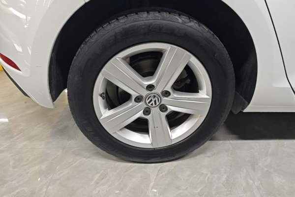 Volkswagen Golf 2018, 116400 км, за 9519 USD - фото 10