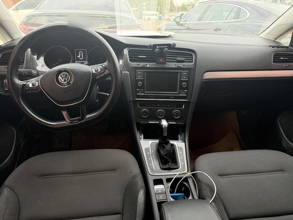 Volkswagen Golf 2018, 133700 км, за 9010 USD - фото 14