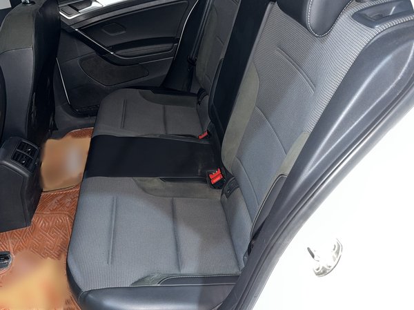 Volkswagen Golf 2018, 133700 км, за 9010 USD - фото 12