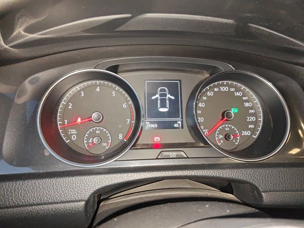 Volkswagen Golf 2018, 29900 км, за 9095 USD - фото 12