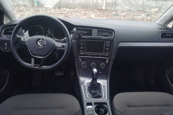 Volkswagen Golf 2018, 66600 км, за 10025 USD - фото 18