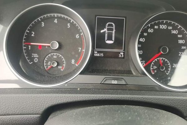 Volkswagen Golf 2018, 66600 км, за 10025 USD - фото 11