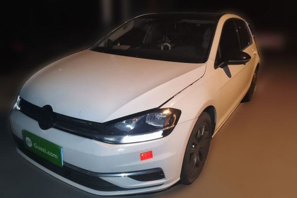 Volkswagen Golf · 2018 год
