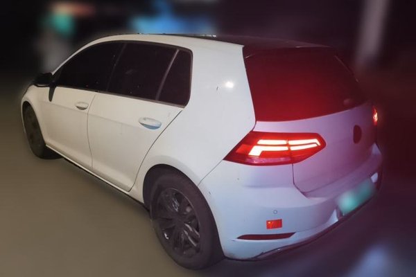 Volkswagen Golf 2018, 72300 км, за 7326 USD