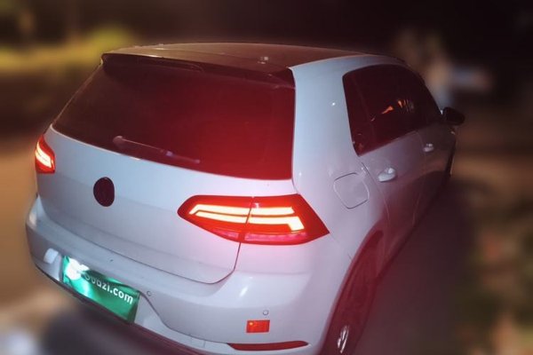 Volkswagen Golf 2018, 72300 км, за 7326 USD - фото 6