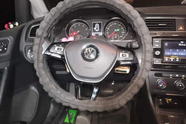 Volkswagen Golf 2018, 72300 км, за 7326 USD - фото 10