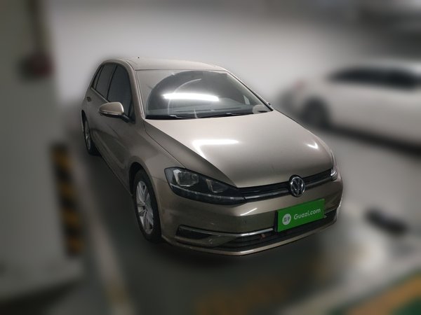 Volkswagen Golf 2019, 35100 км, за 10065 USD