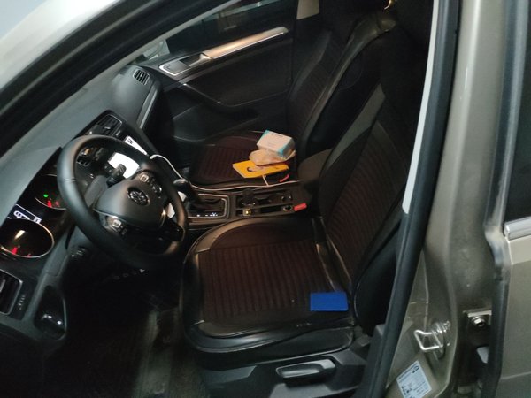 Volkswagen Golf 2019, 35100 км, за 10065 USD - фото 12