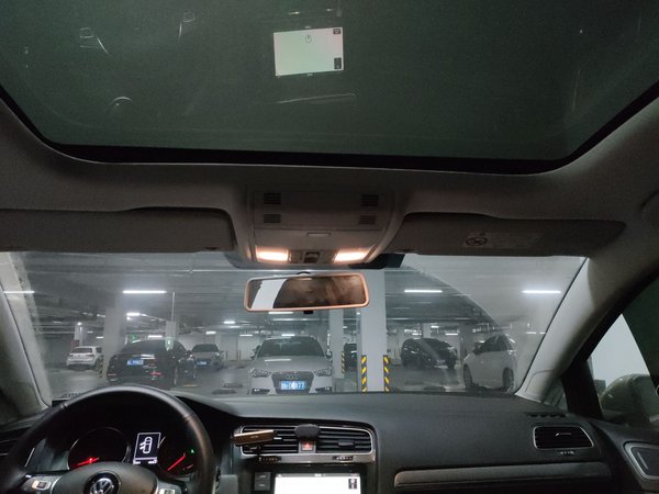 Volkswagen Golf 2019, 35100 км, за 10065 USD - фото 19