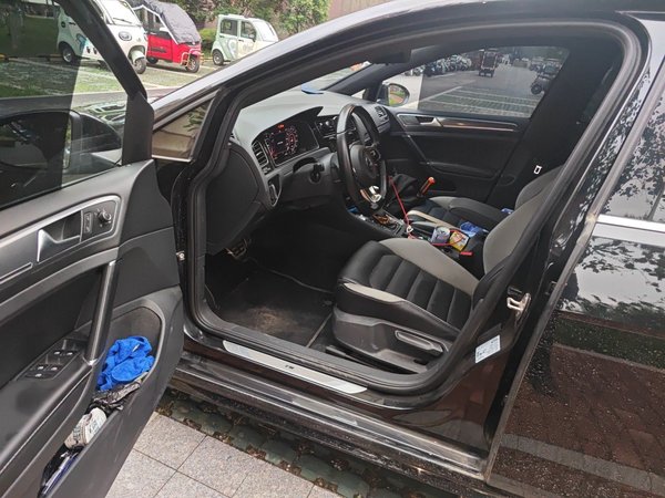 Volkswagen Golf 2019, 63200 км, за 11357 USD - фото 13