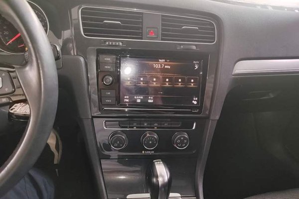 Volkswagen Golf 2019, 45000 км, за 10791 USD - фото 23