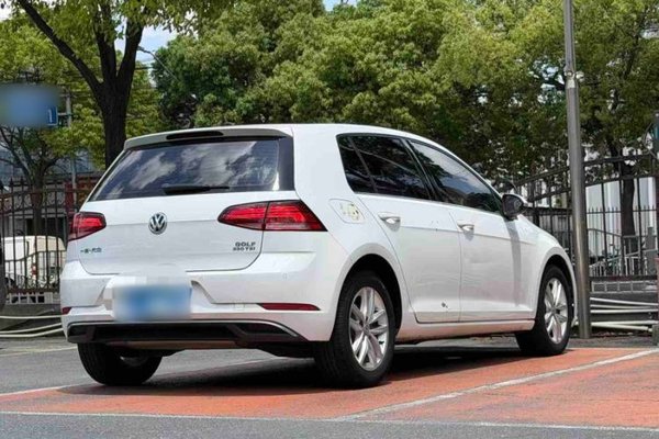 Volkswagen Golf 2019, 45000 км, за 10791 USD - фото 17