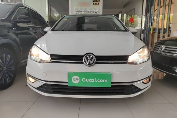 Volkswagen Golf 2019, 45000 км, за 10791 USD