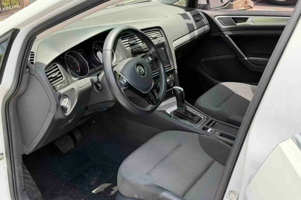 Volkswagen Golf 2019, 45000 км, за 10791 USD - фото 25