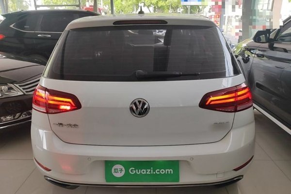 Volkswagen Golf 2019, 45000 км, за 10791 USD