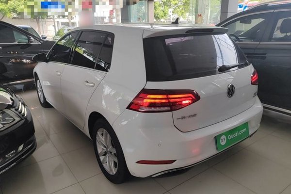 Volkswagen Golf 2019, 45000 км, за 10791 USD