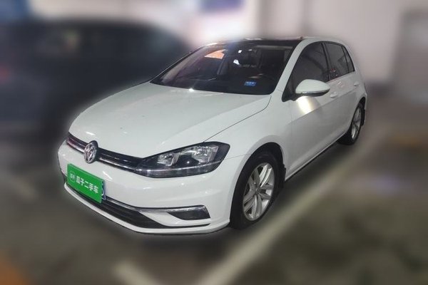 Volkswagen Golf · 2019 год