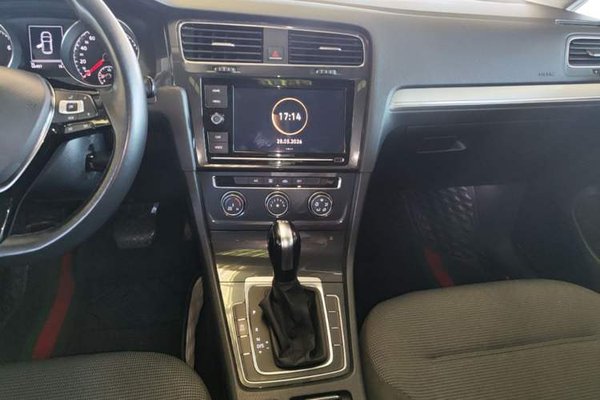 Volkswagen Golf 2019, 68500 км, за 10727 USD - фото 15