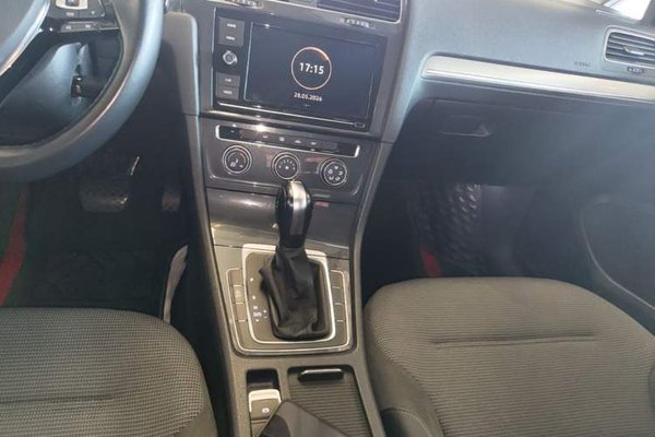 Volkswagen Golf 2019, 68500 км, за 10727 USD - фото 16