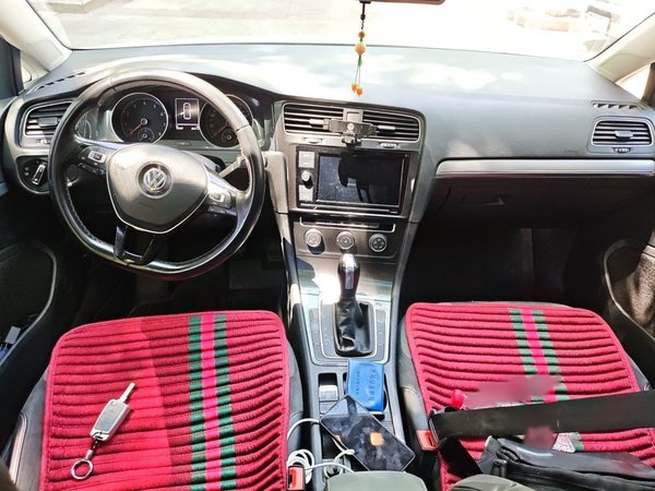 Volkswagen Golf 2019, 76200 км, за 11897 USD - фото 18