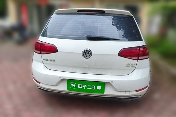 Volkswagen Golf 2019, 88800 км, за 9104 USD