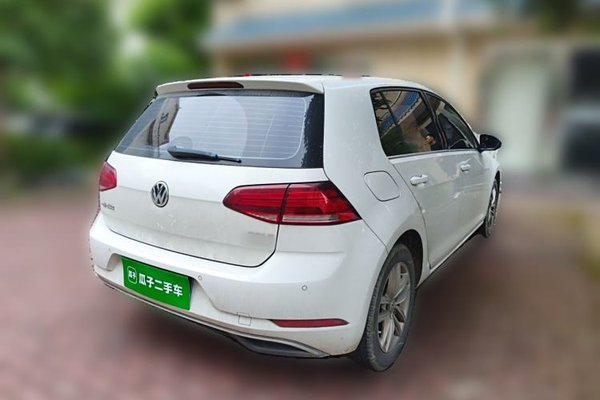 Volkswagen Golf 2019, 88800 км, за 9104 USD - фото 6