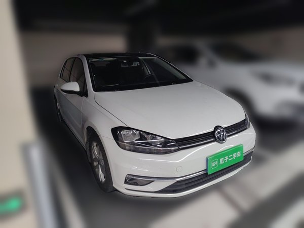 Volkswagen Golf 2019, 89800 км, за 8667 USD