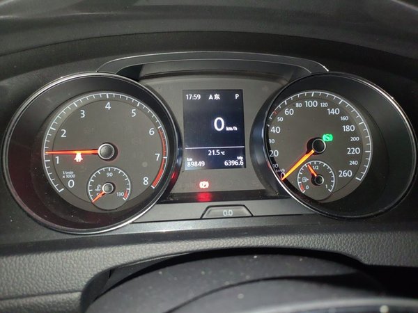 Volkswagen Golf 2019, 89800 км, за 8667 USD - фото 12