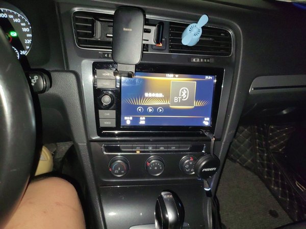 Volkswagen Golf 2019, 89800 км, за 8667 USD - фото 14