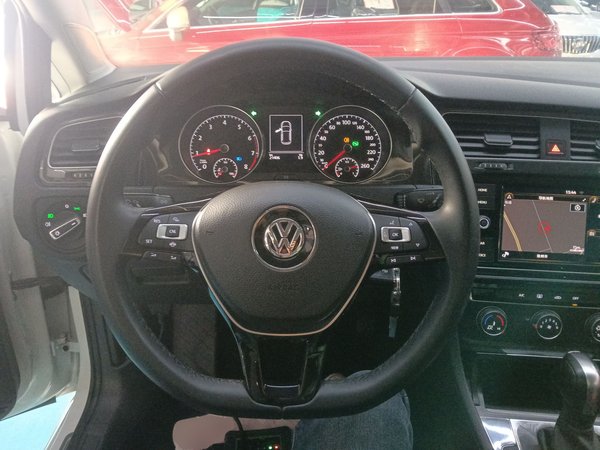 Volkswagen Golf 2019, 21400 км, за 11205 USD - фото 16