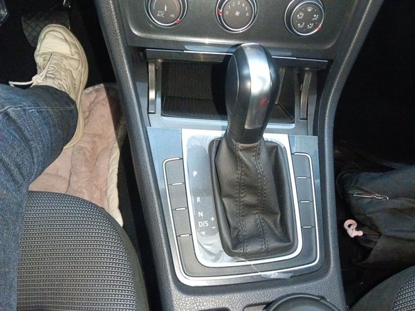 Volkswagen Golf 2019, 21400 км, за 11205 USD - фото 12