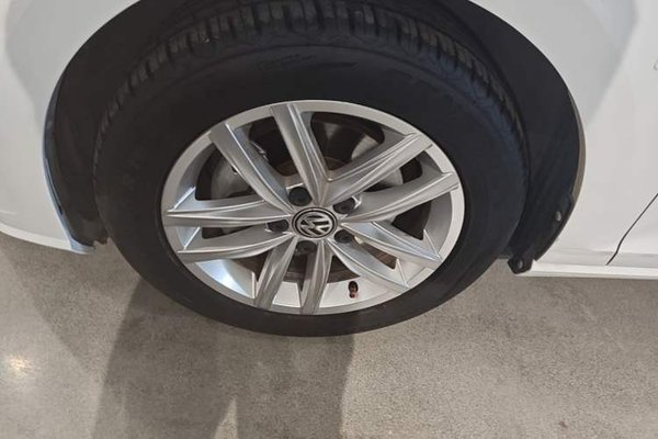 Volkswagen Golf 2019, 56200 км, за 9488 USD - фото 10