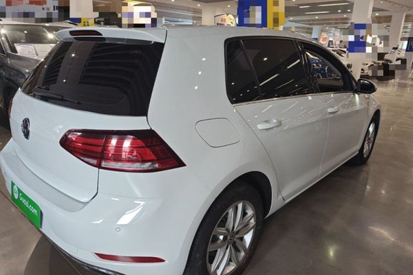 Volkswagen Golf 2019, 56200 км, за 9488 USD - фото 6