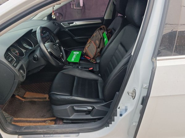 Volkswagen Golf 2020, 44100 км, за 11934 USD - фото 19