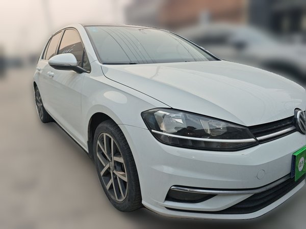 Volkswagen Golf 2020, 44100 км, за 11934 USD - фото 7