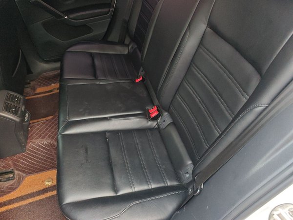 Volkswagen Golf 2020, 44100 км, за 11934 USD - фото 17