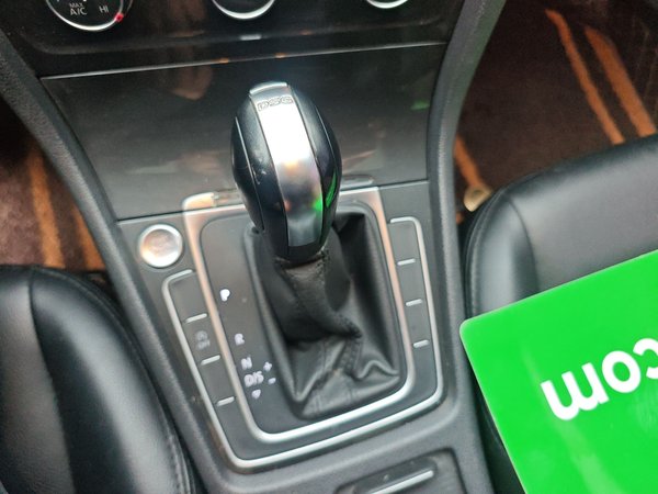 Volkswagen Golf 2020, 44100 км, за 11934 USD - фото 14