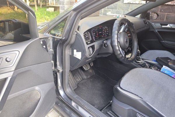 Volkswagen Golf 2020, 112000 км, за 9271 USD - фото 16