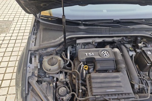 Volkswagen Golf 2020, 112000 км, за 9271 USD - фото 23