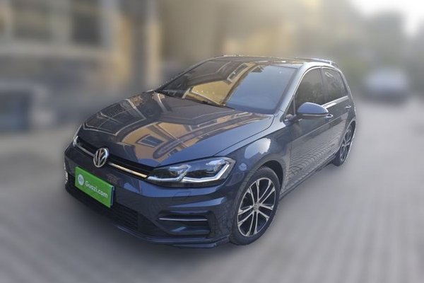 Volkswagen Golf · 2020 год