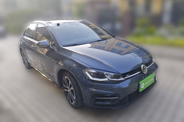 Volkswagen Golf 2020, 112000 км, за 9271 USD