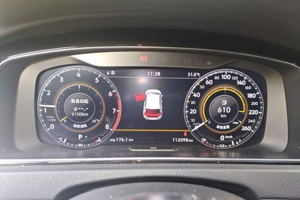 Volkswagen Golf 2020, 112000 км, за 9271 USD - фото 11