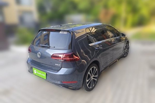 Volkswagen Golf 2020, 112000 км, за 9271 USD - фото 6